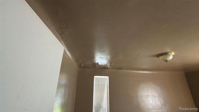 2629 Fullerton Street, Detroit, MI 48238