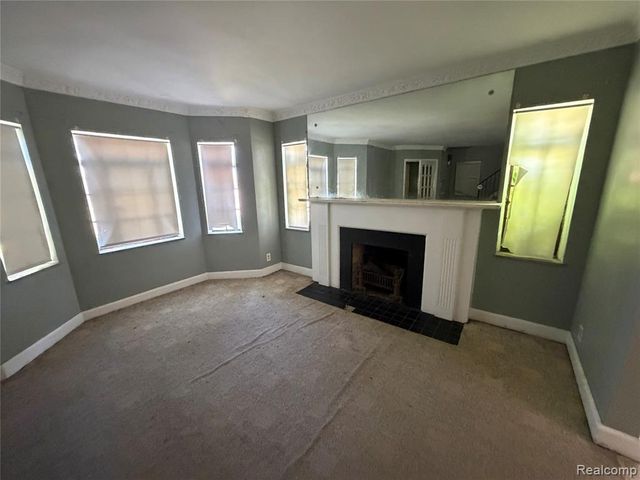 2629 Fullerton Street, Detroit, MI 48238