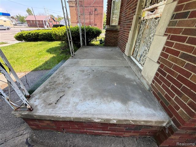 2629 Fullerton Street, Detroit, MI 48238