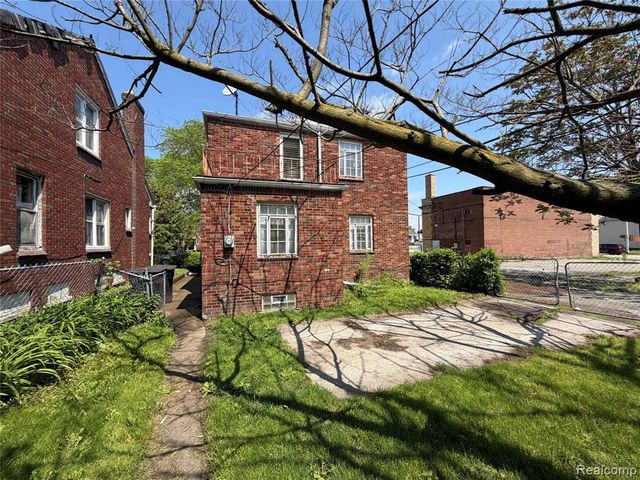 2629 Fullerton Street, Detroit, MI 48238