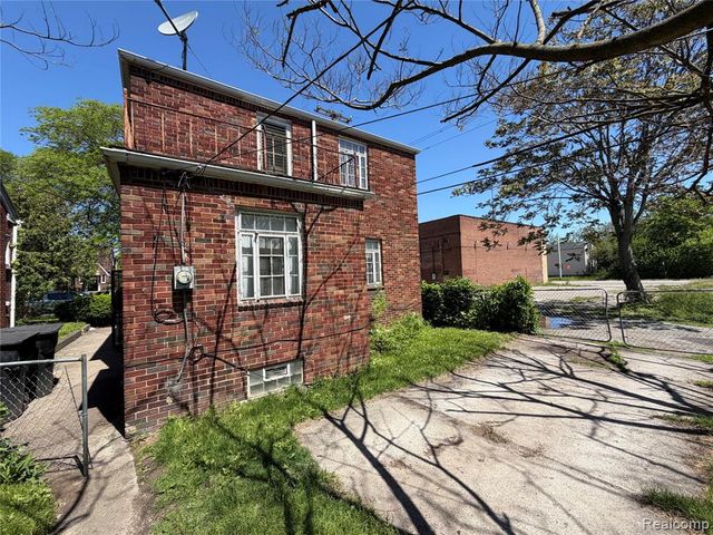 2629 Fullerton Street, Detroit, MI 48238