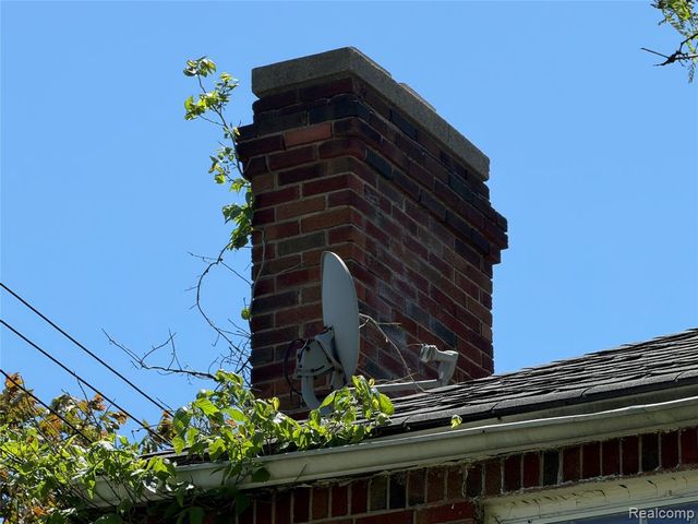 2629 Fullerton Street, Detroit, MI 48238
