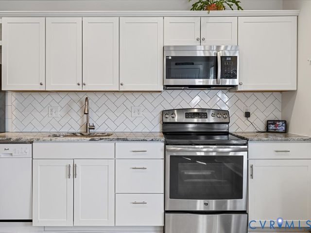 2021 Venable St, Richmond, VA 23223