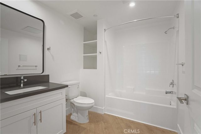 8750 Sepulveda Boulevard 209, North Hills, CA 91343