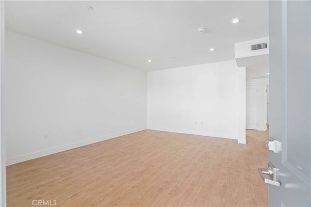 8750 Sepulveda Boulevard 209, North Hills, CA 91343