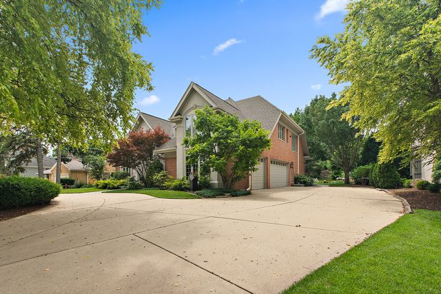 122 Springlake Avenue, Hinsdale, IL 60521