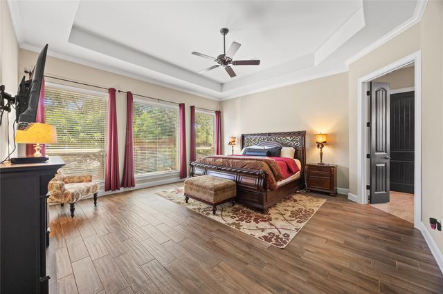 17001 Northlake Hills DR, Jonestown, TX 78645
