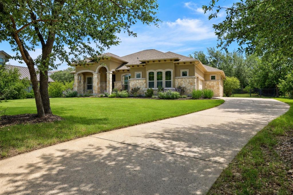 17001 Northlake Hills DR, Jonestown, TX 78645