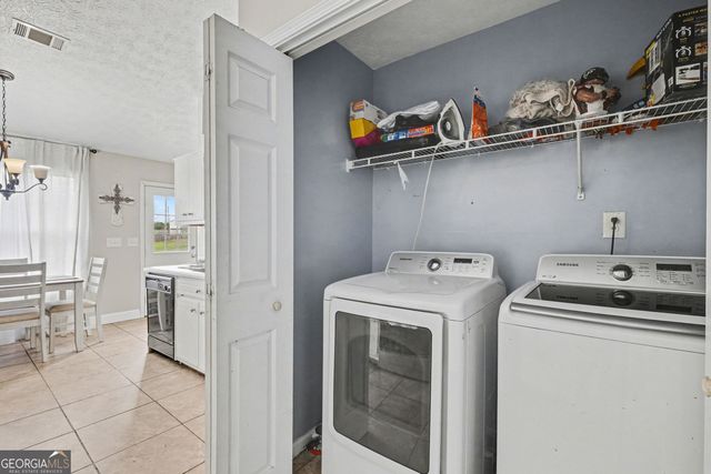 4661 Turning Leaf Drive, Gillsville, GA 30543