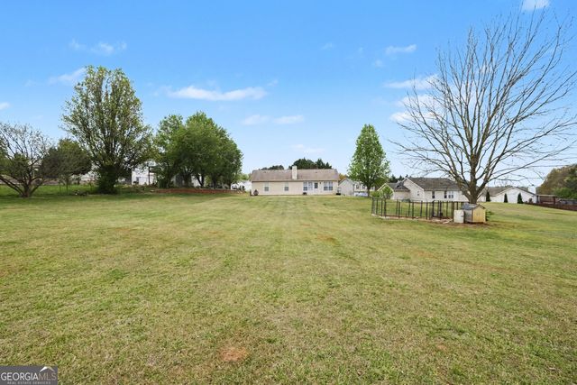 4661 Turning Leaf Drive, Gillsville, GA 30543