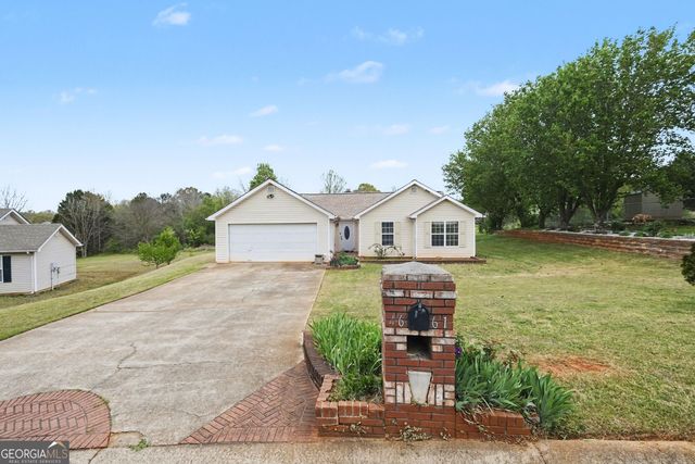 4661 Turning Leaf Drive, Gillsville, GA 30543