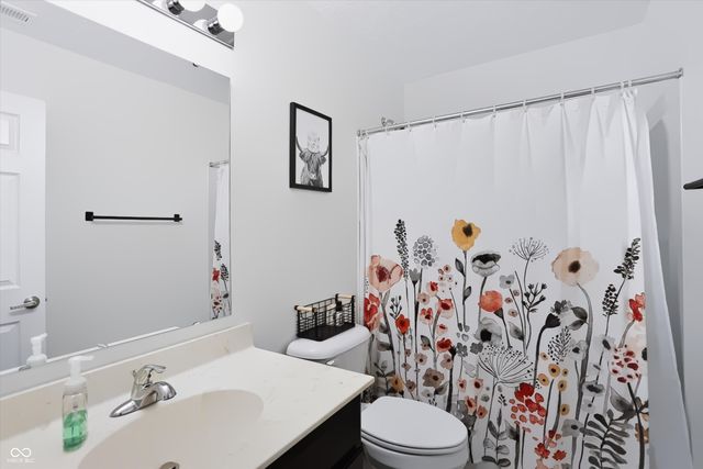 7435 Beal Circle, Indianapolis, IN 46217