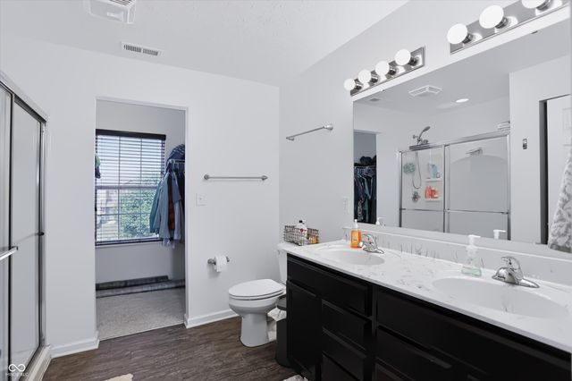 7435 Beal Circle, Indianapolis, IN 46217
