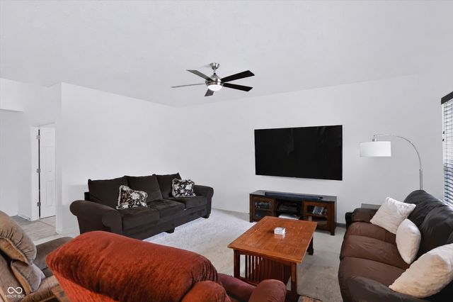 7435 Beal Circle, Indianapolis, IN 46217