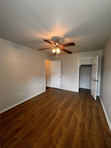 11723 E Creek Lane, Farmington, AR 72730