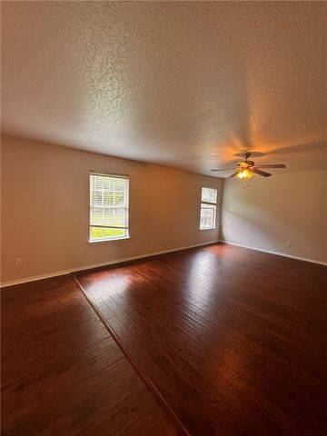 11723 E Creek Lane, Farmington, AR 72730