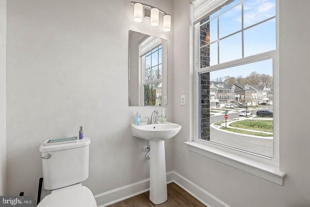 10878 FOXTROT CIR, Upper Marlboro, MD 20772