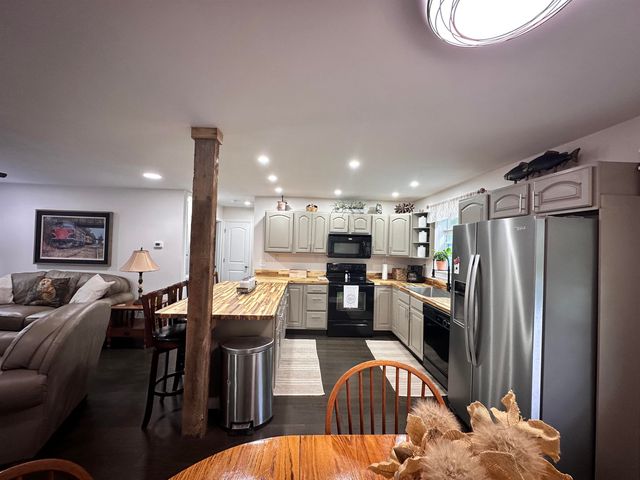 26 Quapaw Drive, Cherokee Village, AR 72529