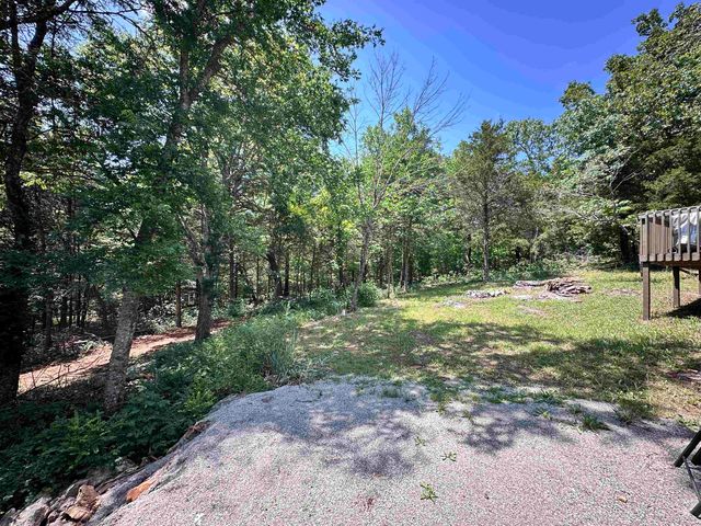 26 Quapaw Drive, Cherokee Village, AR 72529