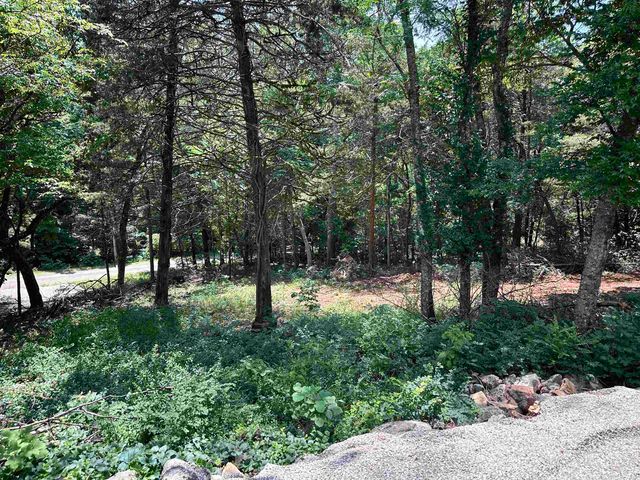 26 Quapaw Drive, Cherokee Village, AR 72529
