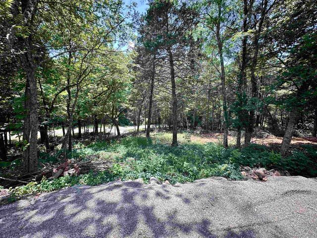 26 Quapaw Drive, Cherokee Village, AR 72529