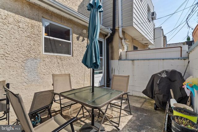 814 WILDER ST, Philadelphia, PA 19147