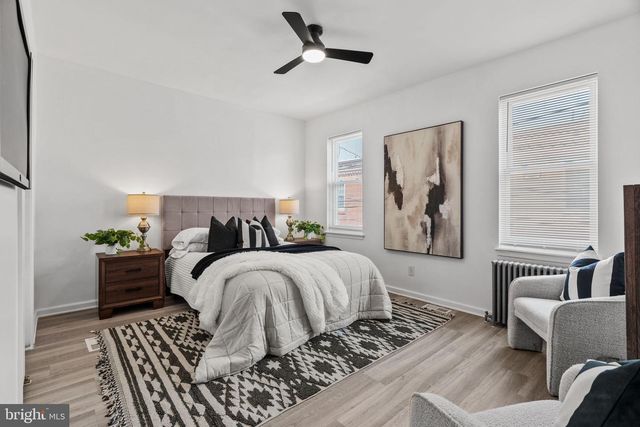 814 WILDER ST, Philadelphia, PA 19147