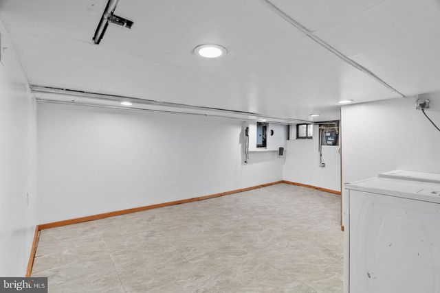 814 WILDER ST, Philadelphia, PA 19147