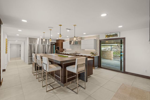 4400 Ridgehaven Road, Fort Worth, TX 76116
