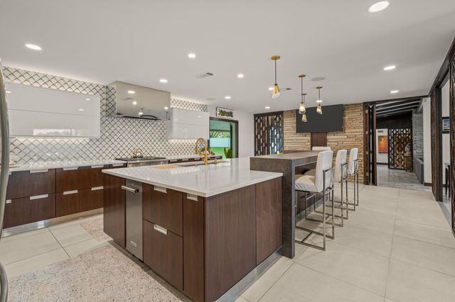 4400 Ridgehaven Road, Fort Worth, TX 76116