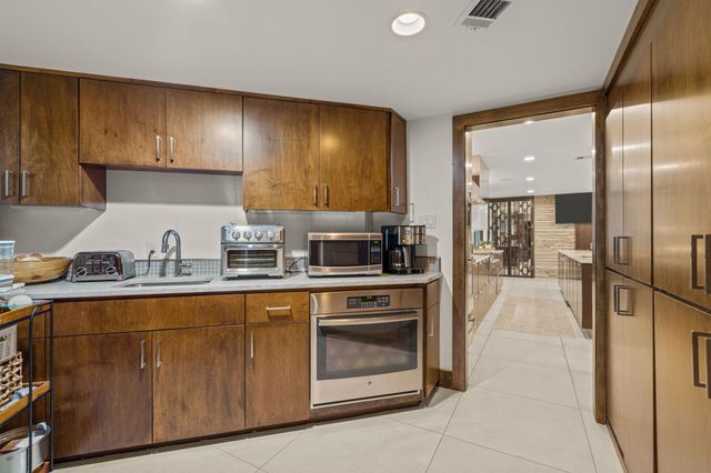 4400 Ridgehaven Road, Fort Worth, TX 76116