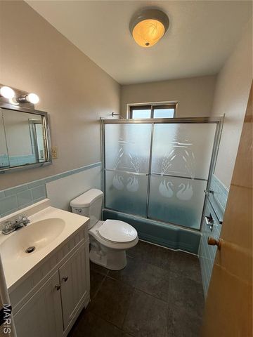 8502 Titchfield Court C, St Louis, MO 63123