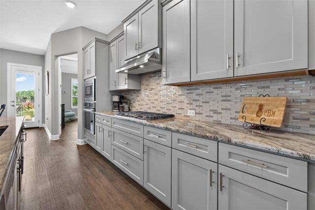 220 Cruising Oak ST, San Marcos, TX 78666