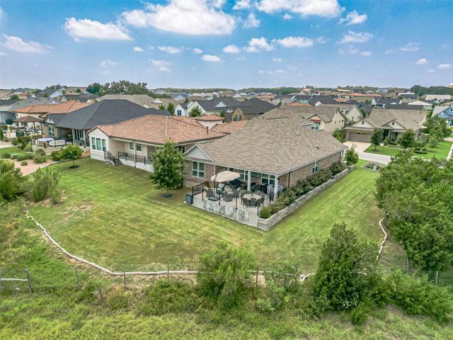 220 Cruising Oak ST, San Marcos, TX 78666