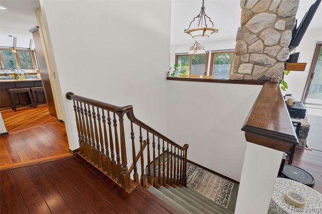 2555 Marion Acres Street, Commerce Twp, MI 48382