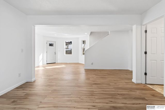 4624 N 37th Street, Omaha, NE 68111