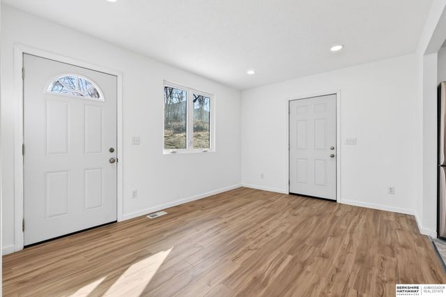 4624 N 37th Street, Omaha, NE 68111