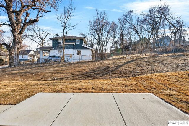 4624 N 37th Street, Omaha, NE 68111