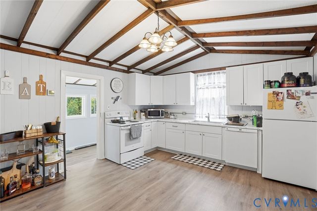 12456 Leonard Ln, Ashland, VA 23005