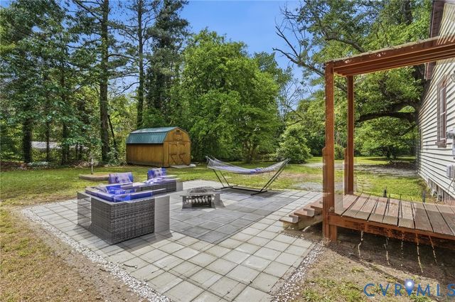 12456 Leonard Ln, Ashland, VA 23005
