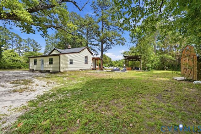 12456 Leonard Ln, Ashland, VA 23005