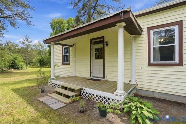 12456 Leonard Ln, Ashland, VA 23005