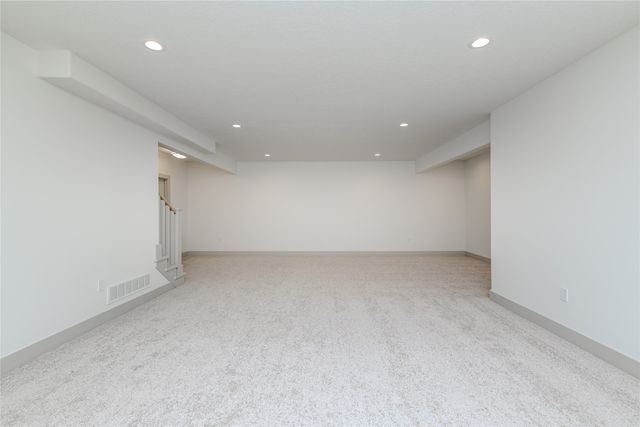 875 Harrington Way, Waukee, IA 50263