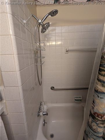 1501 Susan Road, South Charleston, WV 25303