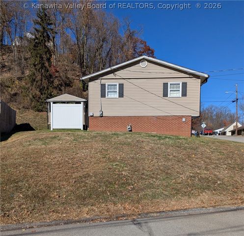 1501 Susan Road, South Charleston, WV 25303