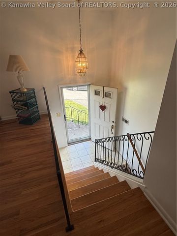 1501 Susan Road, South Charleston, WV 25303