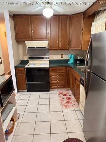 1501 Susan Road, South Charleston, WV 25303