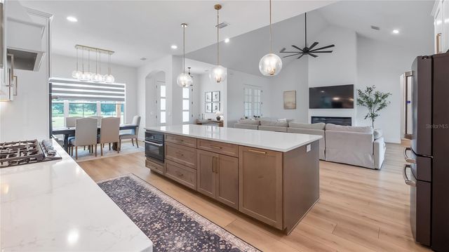 4230 TUCKER AVENUE, St Cloud, FL 34772