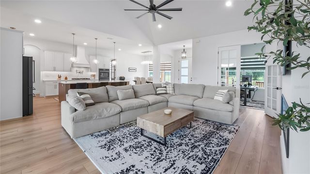 4230 TUCKER AVENUE, St Cloud, FL 34772