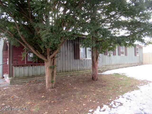 17 Quarry Crossing Street, Queensbury, NY 12804